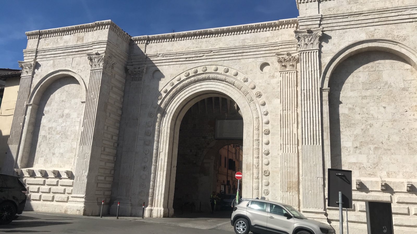 Porta di San Pietro